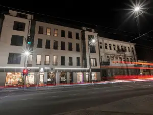Resume Apartments, Dreamer Corner no.1