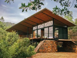 Kurunduketiya Private Rainforest Resort