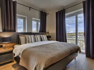 ทริโทนิวัลเลตต้าบูทีคโรงแรม