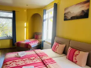 M&M Hotel - Harburg