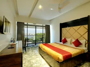 Hotel Apaar