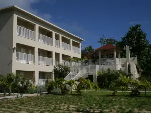 Golden Shore Resort