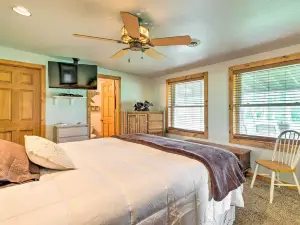 Family Home w/ Hot Tub - Walk to Johnson Lake!
