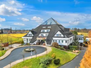 Lázeňský Hotel Pyramida