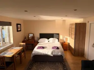 Loch Morar Private Suite