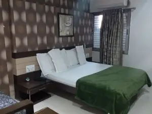 Hotel Satnam Interenational