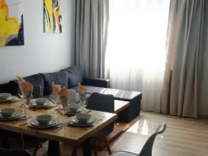 Three Bedroom Apartment "sea Holidays "in the Center of Burgas.