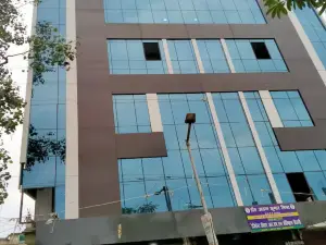 Goroomgo Jhari Palace Aurangabad Bihar