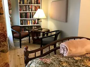 The Tilton Inn