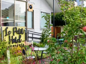 Hotel le Petit