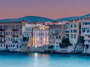 Apollonion Palace
