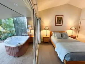 Lake Russell Lakeside Retreat