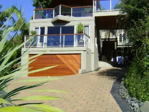 Sanctuary Palms