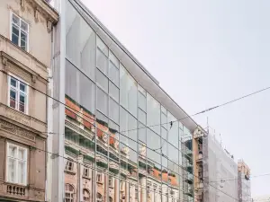Met Boutique Hotel