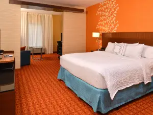 Fairfield Inn & Suites Calhoun