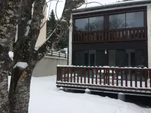 Duplex 8 People Classified  at 200ml from the Slopes and Start of the Hikes