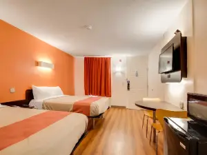 Motel 6 Jennings, La