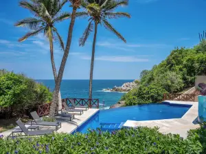 VILLAS CORAL HUATULCO