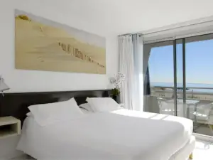 Hôtel Le Brasilia - Hôtel Palavas