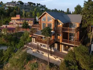 Avalon Cottages Kanatal