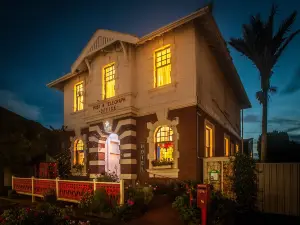 The Old Eltham Post Office-Luxury B&B Sth Taranaki NZ