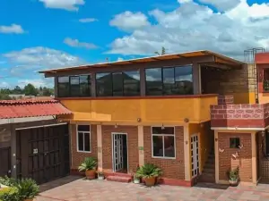 奎札科特爾夢之酒店