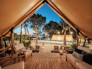 Waterman Beach Village