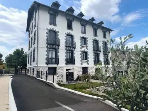 레지던스 플레장스