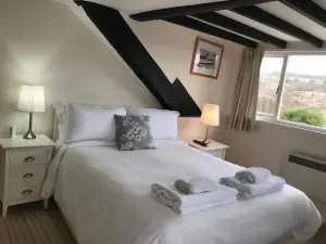 The Mariners Hotel
