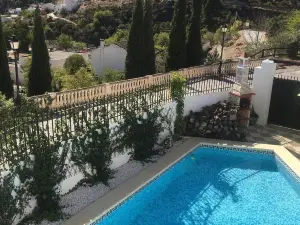4 Bedrooms Villa with Private Pool Enclosed Garden and Wifi at Granada