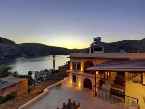 Turkmen Konagi Halfeti Butik Otel