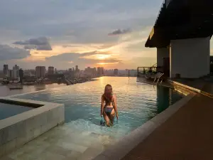 The Peninsula Phnom Penh