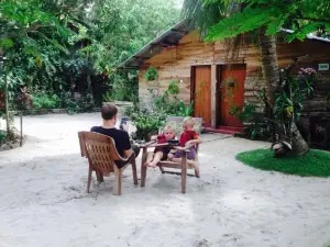 Mala's Home Stay