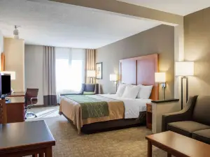 Comfort Inn & Suites West Chester - North Cincinnati