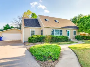 Ogallala Home w/ Patio, 9 Mi to Lake Mcconaughy!
