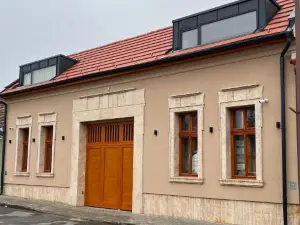 H11 Rooms Esztergom
