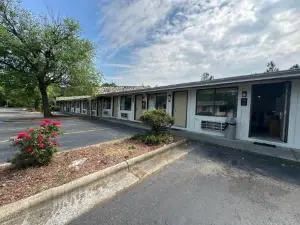 AmeriVu Inn & Suites-Extended Stay Aberdeen