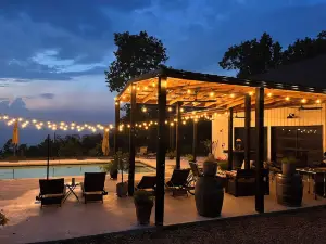Bougie Boondock Tiny Home