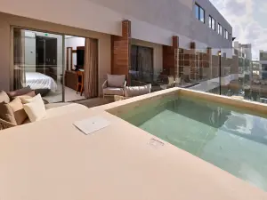 圖盧姆市中心假日酒店