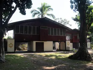 Hotel la Colonia