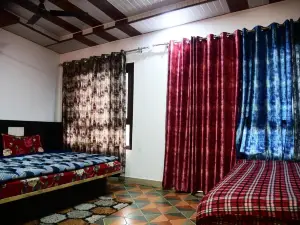 Aatithi Hotel by Grb