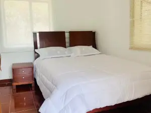 CABANA EN Medio de La MONTANA Con Jacuzzi