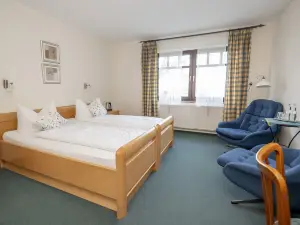 Hotel Haus Nachtigall - B&B