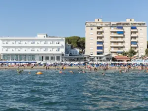 Hotel Parrini