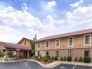 Super 8 by Wyndham Harrison AR