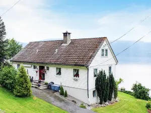 Awesome Apartment in Bruvik with 2 Bedrooms and Wifi