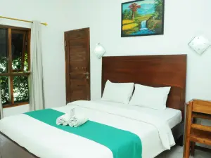 Azana Green Resort Pracimantoro