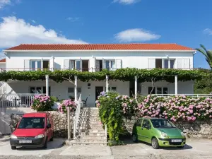 Apartments Stipo