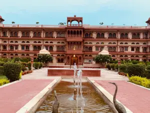 Umaid Palace - Luxury Resort Near Jaipur Close to Bhangarh & Chand Baori Stepwell Abhaneri