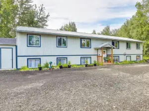 Cozy Wasilla Apartment ~ 2 Mi to Downtown!